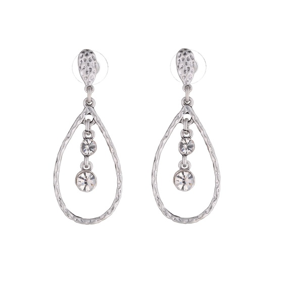 Antiqued Silver Tear Drop Style Earring Set - Picture 1 of 1